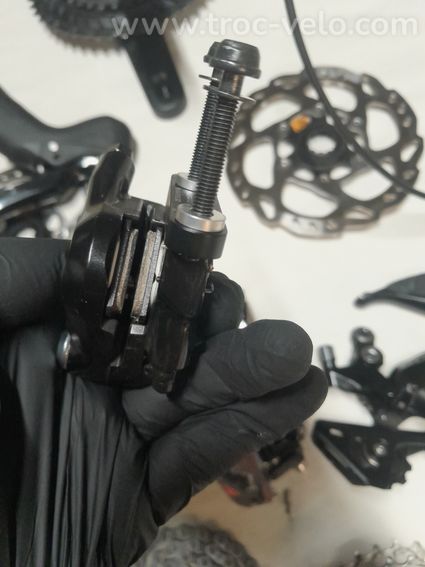 Groupe Shimano 105 11 vitesses disques - 15