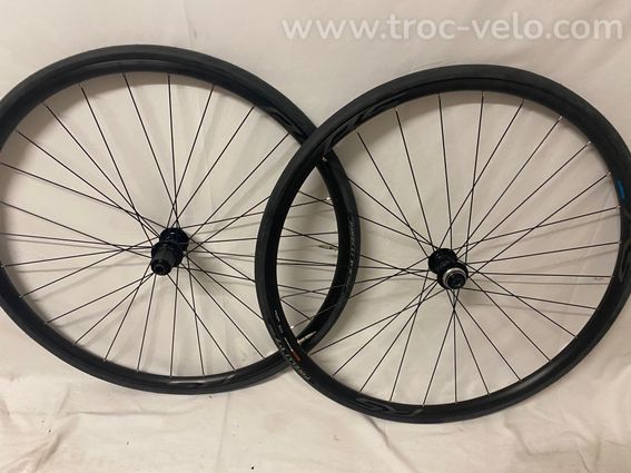 Paire de roues shimano rs171 disc