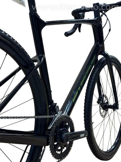 Giant Revolt Advanced 2 Carbon Vélo de gravel Shimano GRX 2023 - 9