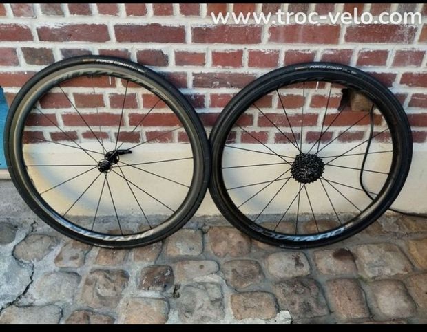 Roues schimano Durace C40 boyaux  - 1