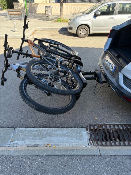 Porte-vélos attelage Thule EasyFold XT 2 vélos + rampe + sac — Lot complet - 3