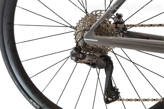 Produit Reconditionne Bmc Teammachine Slr01 Five Di2 12v Gris Velo De Route Tres Bon Etat - 3