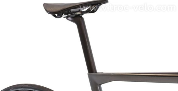 Produit Reconditionne Bmc Teammachine Slr01 Five Di2 12v Gris Velo De Route Tres Bon Etat - 8