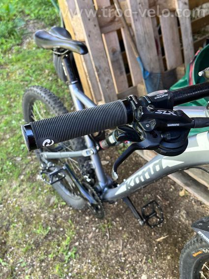VTT Tout-Suspendu KONA Kitsune - Taille M - très bon état - 9