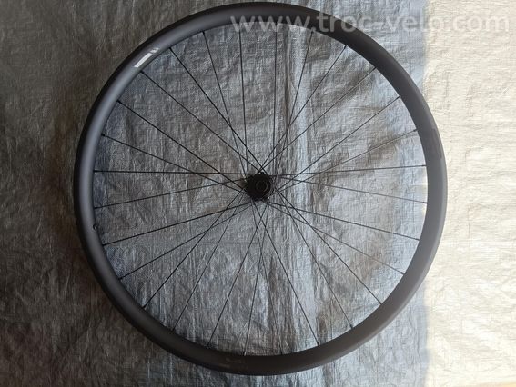 (Neuve) Roue avant Lapierre carbone 29 pouces XC/VTT/Monster Gravel - 2