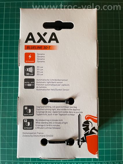 Eclairage avant AXA BLUELINE 30-T - 2