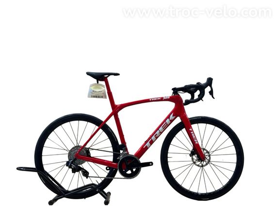 Trek Domane SLR 6 etap Carbon Vélo de Route Sram Force AXS 2022
