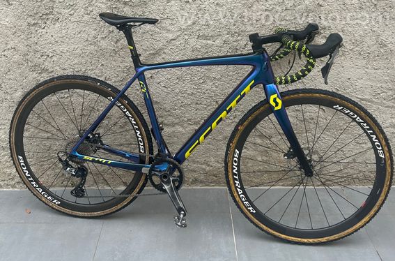 a vendre cyclo cross  scott  - 2
