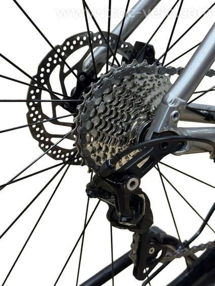 Stevens Strada 800 Vélo trekking Shimano 105 2023 - 12