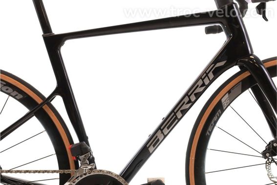Produit Reconditionne Berria Belador Axs 12v Noir Velo De Route Tres Bon Etat - 2