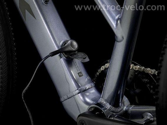 Velo De Fitness Electrique Trek Dual Sport 2 Stagger Lt Shimano Acera 8v 250 Wh 27 5 Bleu 2025 Velo D Exposition - 8
