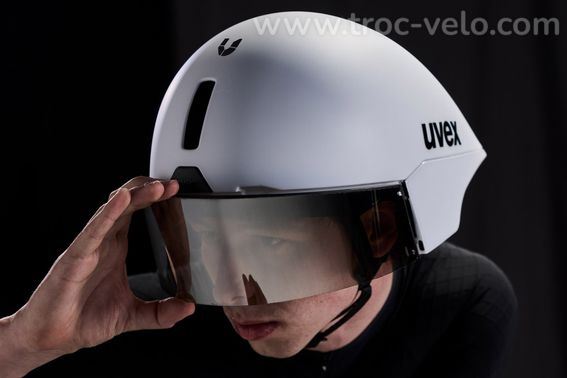 Casque UVEX ultimate race X