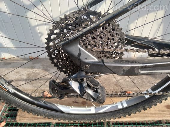 VTT SUNN CARBONE - 3