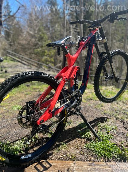 VTT DH Kona Operator CR M - 2