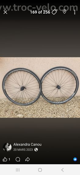 Vends vélo route Focus - 2