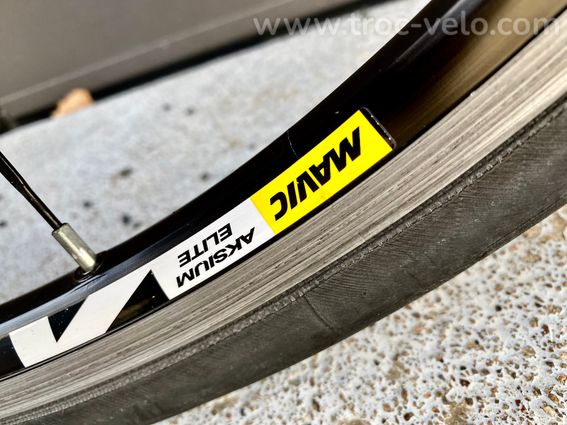 Vélo route carbone taille 54 - 7