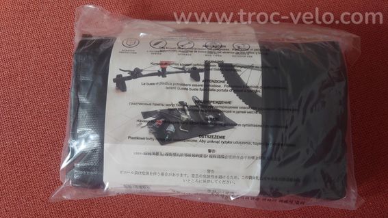 Support compact de réparation vélo, lorsqu'en déplacement  - 3