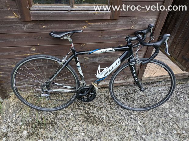 Vélo fuji taille 49 - 1