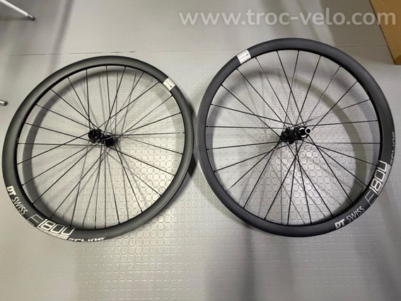 Paire de roues DTswiss Spline E1800