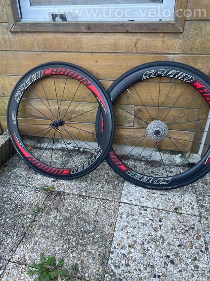 Roue carbone