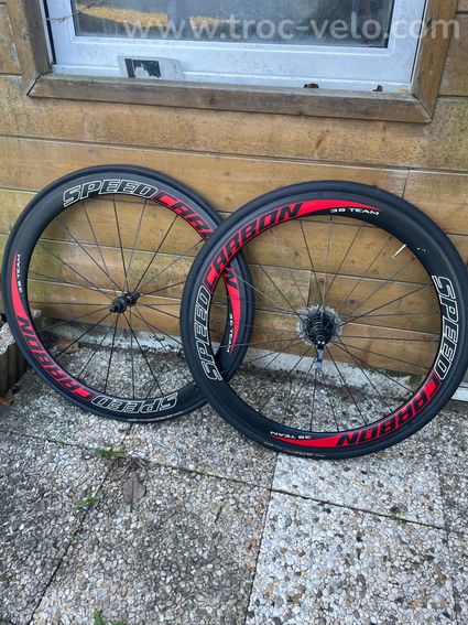 Roue carbone - 2