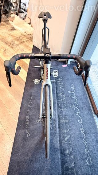 Vélo de route Look 765 Optimum en carbone équipé en Di2 105 - 2