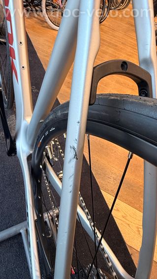 Vélo de route Look 765 Optimum en carbone équipé en Di2 105 - 6