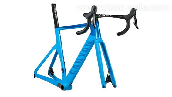 VENDS Canyon AEROROAD CF SLX pour RAISONS FAMILIALES - 2