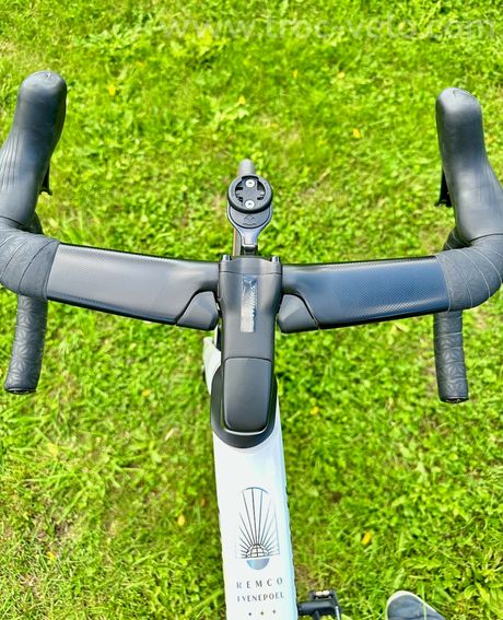 S-Works tarmac SL7 WC 2023 ltd « Remco’s Reign Celebration » - 9
