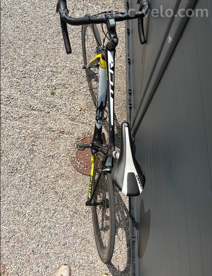 Vélo de route carbone Giant TCR Advanced - Taille ML - Roues Mavic Cosmic SLE - 6