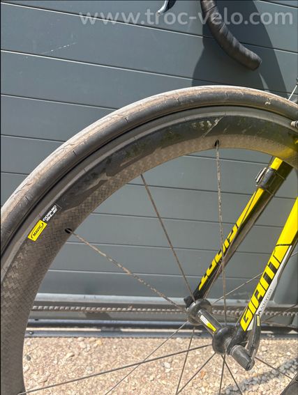 Vélo de route carbone Giant TCR Advanced - Taille ML - Roues Mavic Cosmic SLE - 4