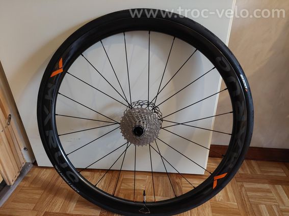 ROUES CARBONE ARTISANALES AMARUQ CLIMBER 35 - 2