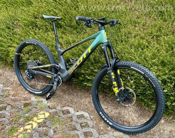 SCOTT GENIUS 910