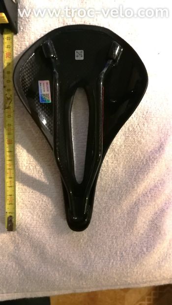 SELLE carbone ultralégère 109 gr pour CLM ou triathlon - 3