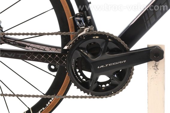 Produit Reconditionne Mendiz F9 Noir Velo De Route Tres Bon Etat - 4