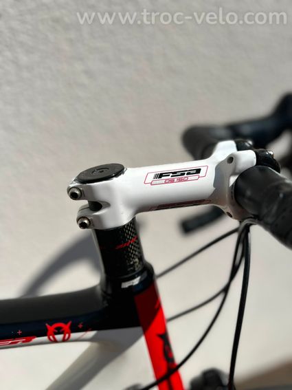 Velo de Route Viper Carbone Taille 53 - 6