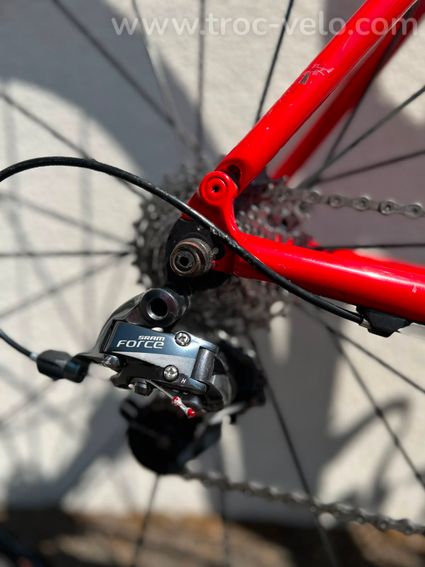 Velo de Route Viper Carbone Taille 53 - 8