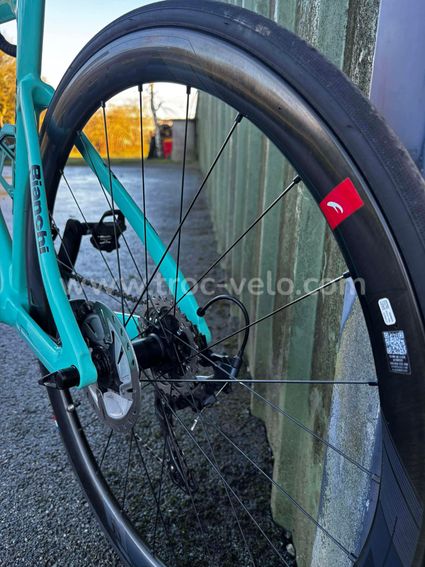 Bianchi aria aero ultegra disc - 2