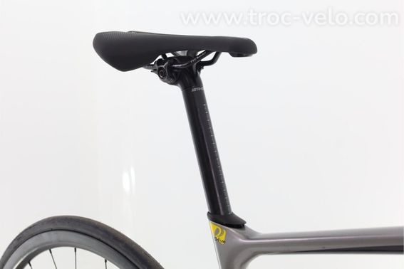 Produit Reconditionne Giant Defy Advanced Pro 1 Di2 11v Gris Velo De Route Tres Bon Etat - 8