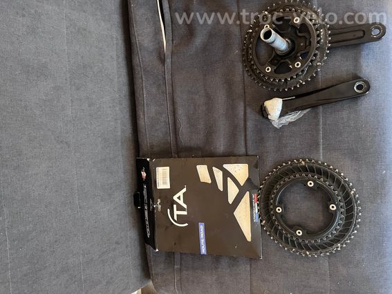 Pédalier Shimano avec deuxième jeu de plateau - 2