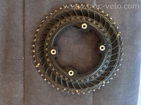 Pédalier Shimano avec deuxième jeu de plateau - 8