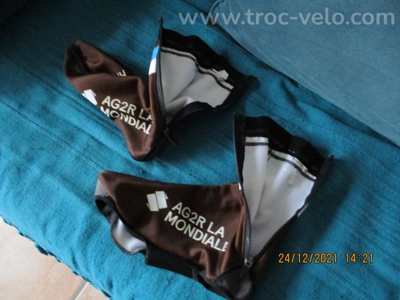 couvre chaussure Rosti AG2R XL  - 2