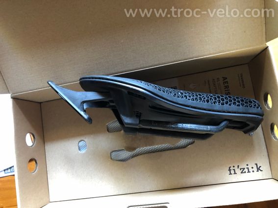 Selle TRANSIRO AERIS LONG DISTANCE R1 ADAPTIVE