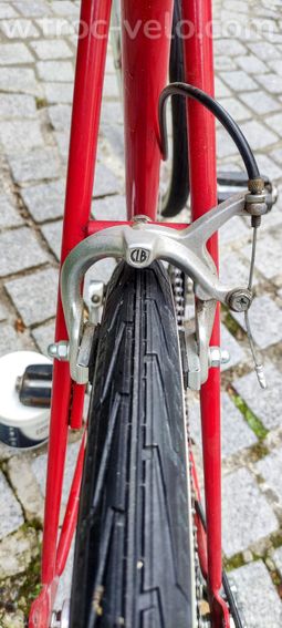 Vélo Peugeot enfant rouge TBE - pneus neufs - 4