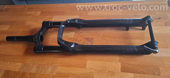 Fourche Rockshox Pike 140mm