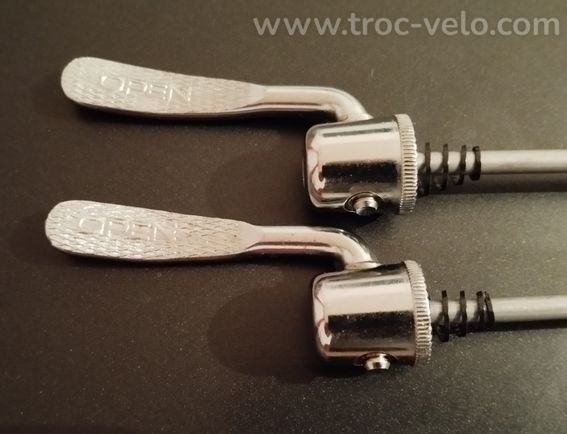 Serrages de roue Formula 130/160mm vintage comme neuf - 3