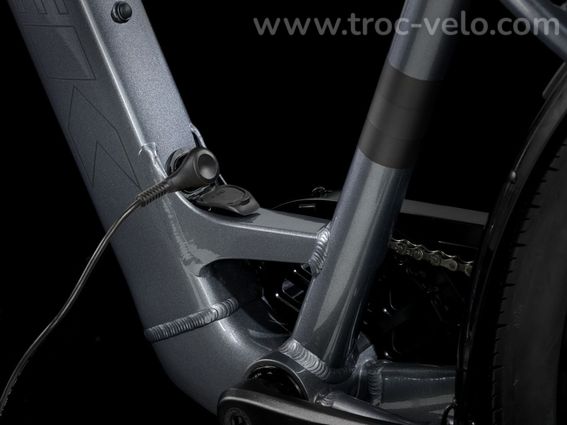 Velo De Ville Electrique Trek Verve  1 Lowstep Lt 250wh Shimano Acera 8v Gris   Velo D Exposition - 5