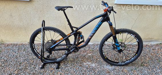 VTT Enduro Canyon Strive CF 9.0 Carbone - Taille M - 27.5" - 2