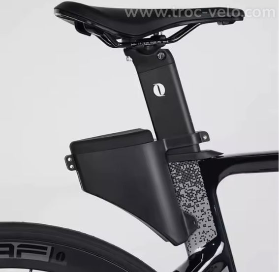 Rangement arrière rigide étanche contour de roue - 7