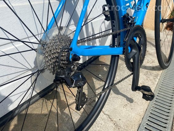 Vélo Canyon Ultimate CF SL taille M - 3